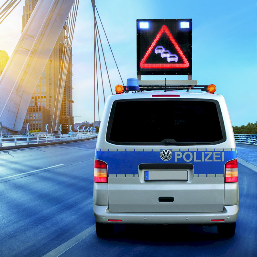 LED-Wechselverkehrszeichen WeNiPol II 